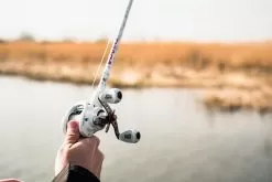 Abu Garcia Veritas Baitcasting Rod -Fish Shop ABU CASTING ROD VERITAS PLX LIFESTYLE 2021 003